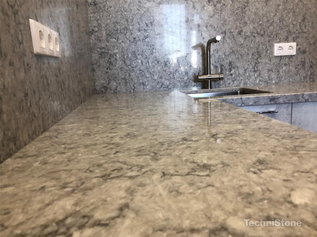 Technistone 27nobleperlatoluna7