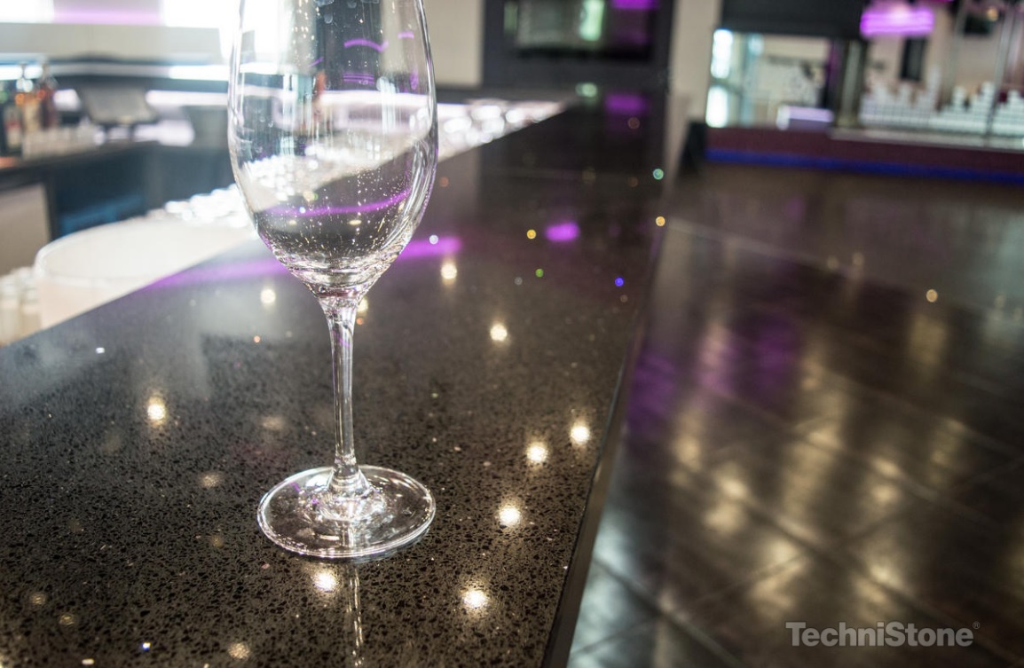 Technistone 2brilblack7