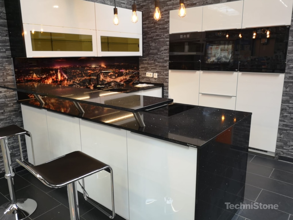 Technistone 34starlightblack6