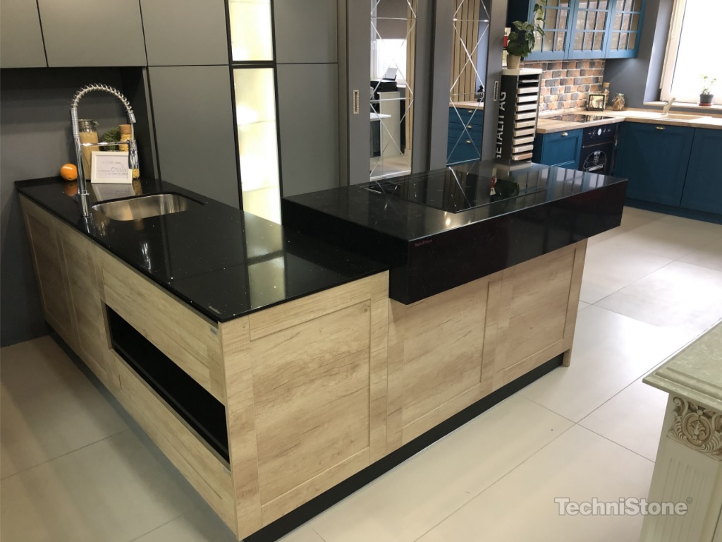 Technistone 34starlightblack8
