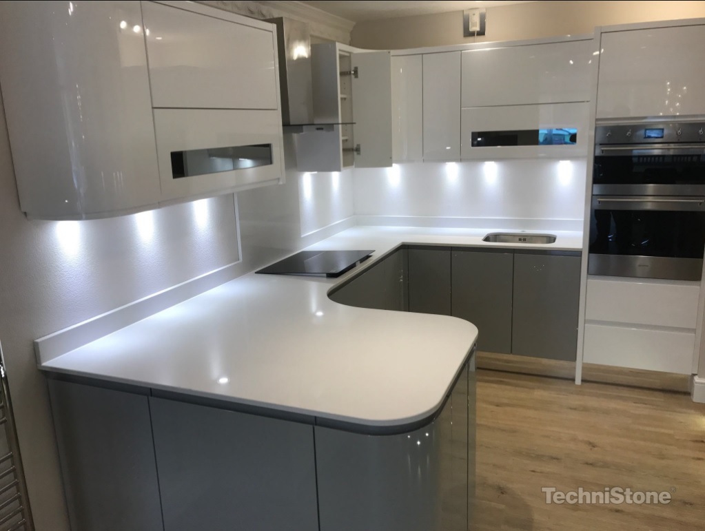 Technistone 4crystalabsolwhite10