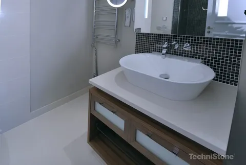 Technistone 8crystalpolarwhite14 — кварцевый агломерат